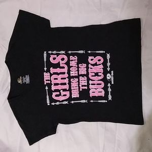 Mossy Oak Women's Shirt.  Size Medium.  Pink and black.